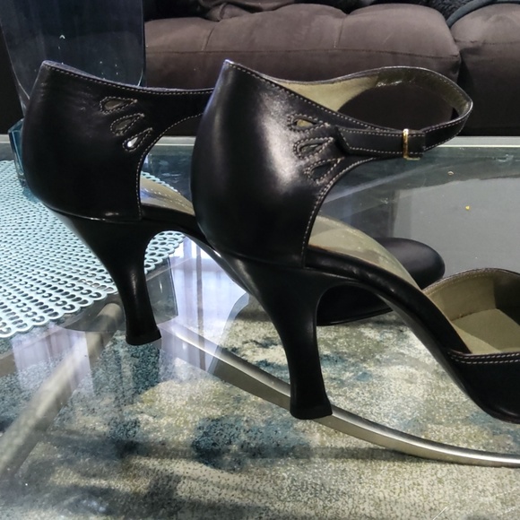 Cole Haan Ankle strap Mary Jane heels sz 7.5 - Picture 4 of 7